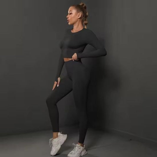 tenue yoga deux piéces noire