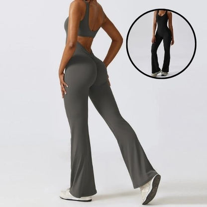 tenue yoga gris juste au corps confortable