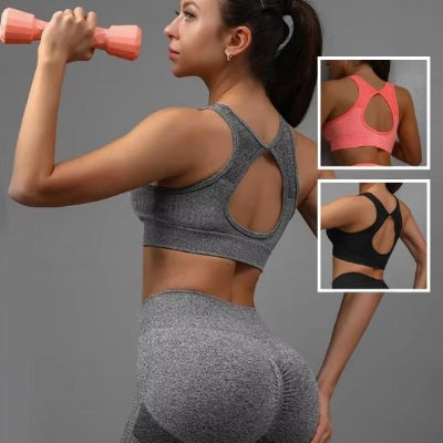Tenue yoga gris noire avec short